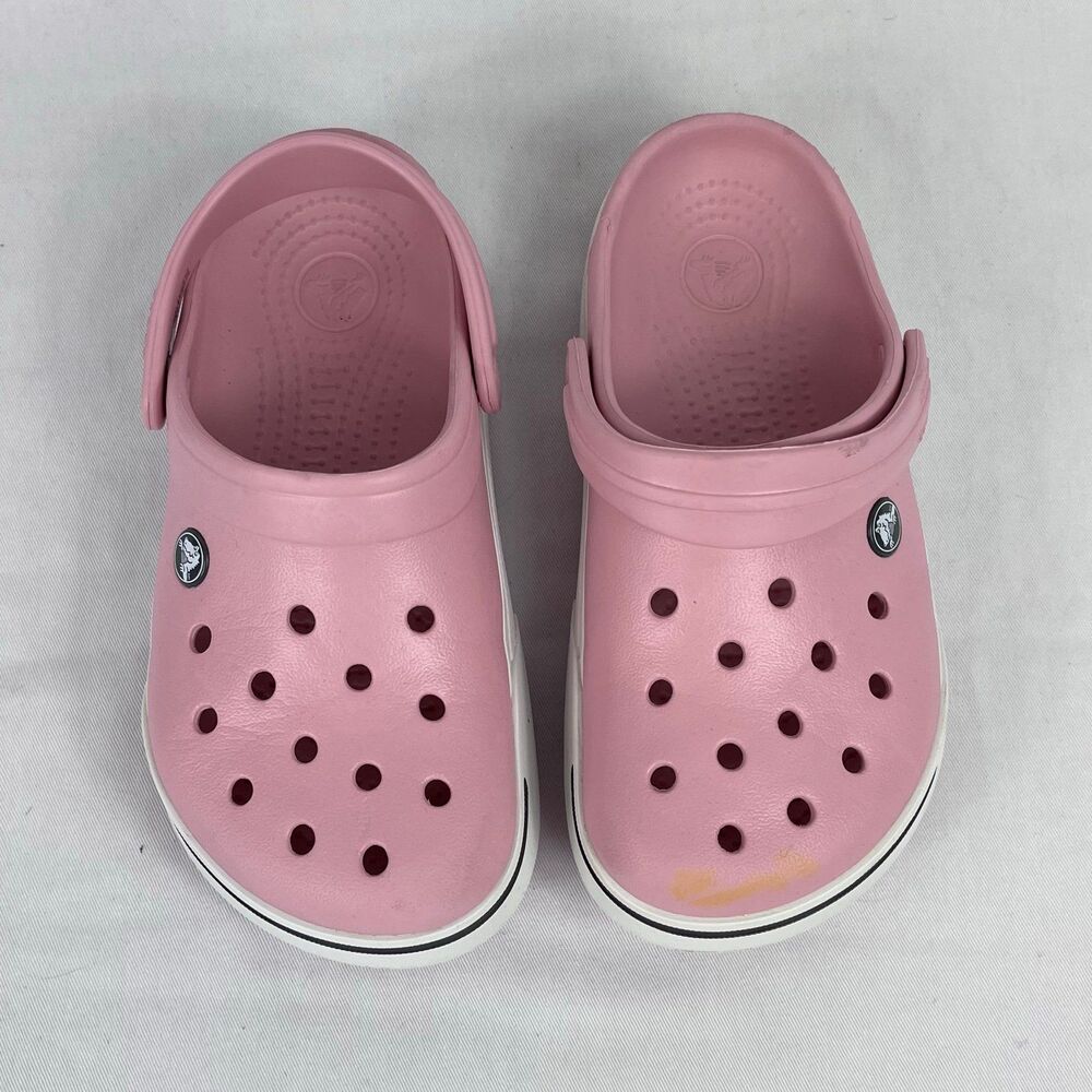 Crocs Classic Pink Clogs Women’s 6 Slip On